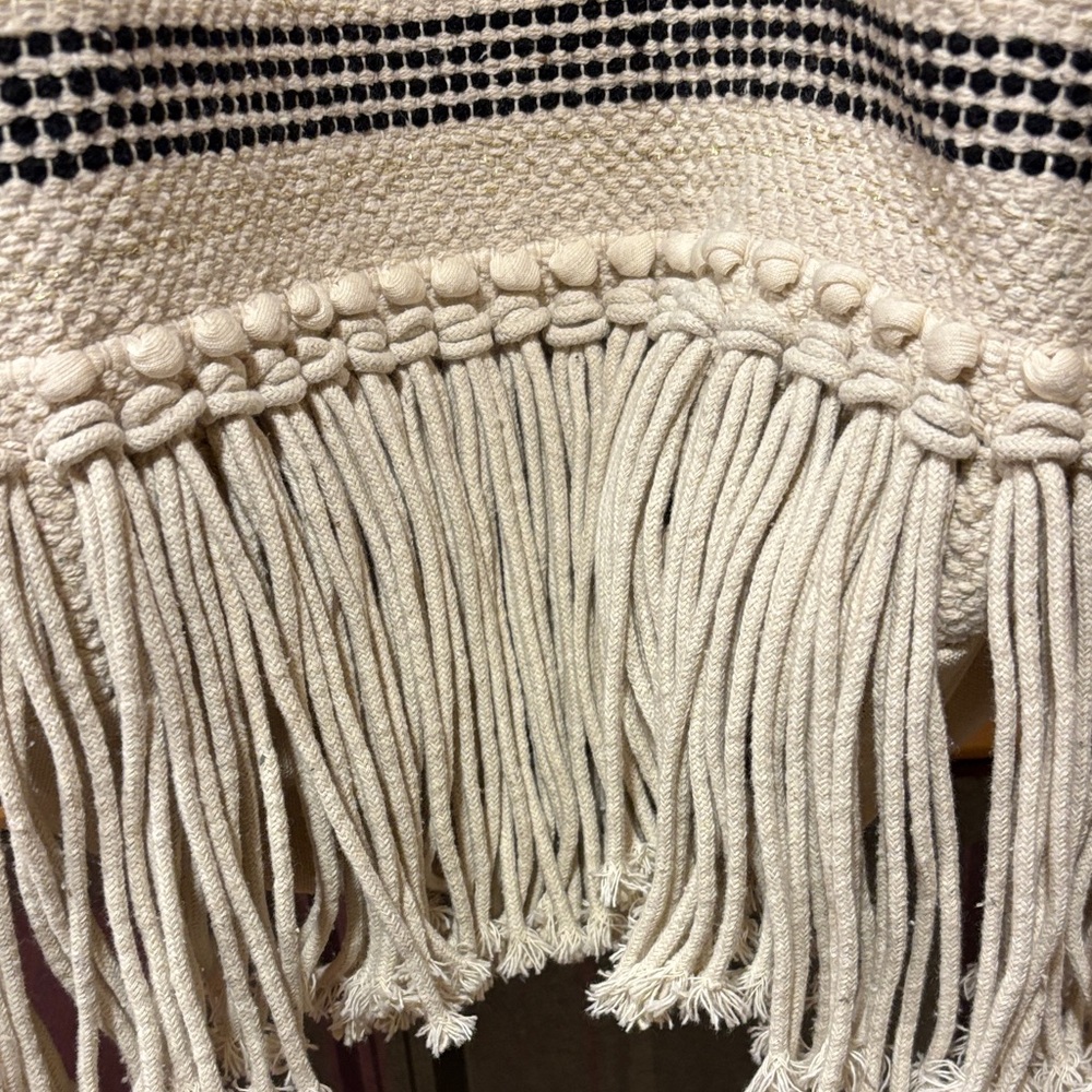 C & C  California-Cream and Black Patterned Tote with Fringe - Picture 4 of 11